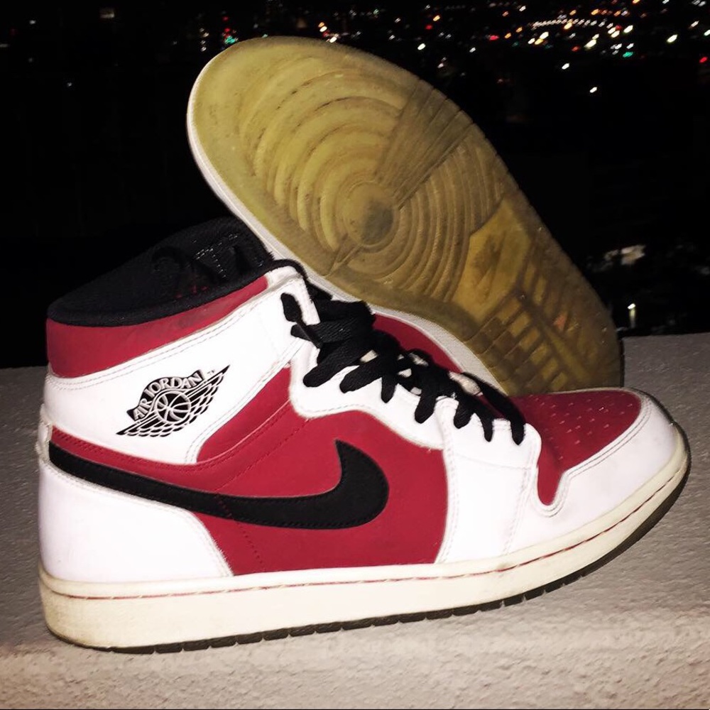 Jordan retro 1 “Carmine”